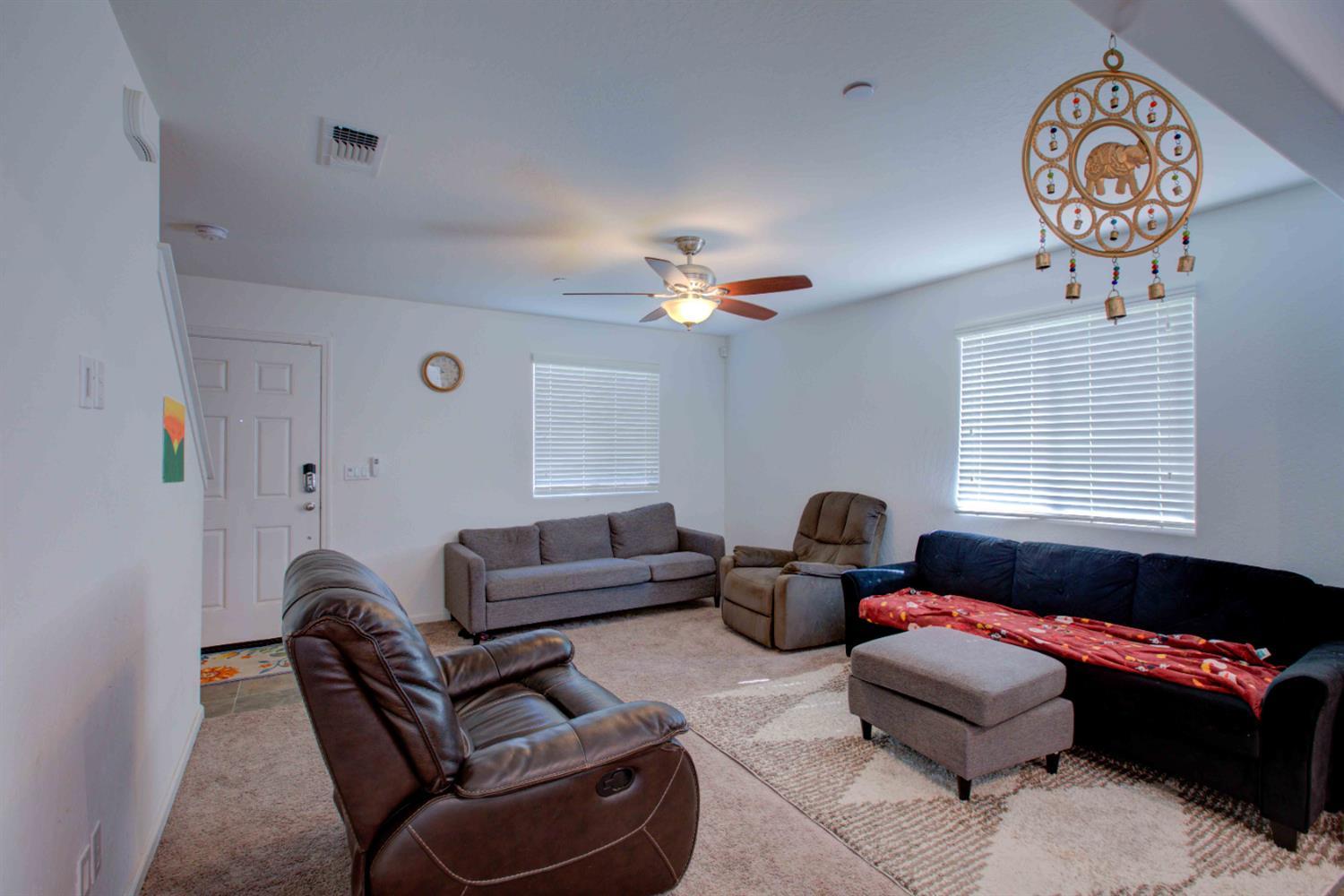 2045 Conadria Ave, Chowchilla, CA 93610