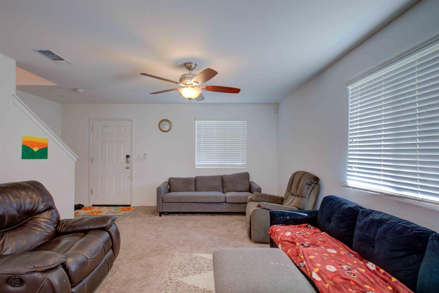 2045 Conadria Ave, Chowchilla, CA 93610