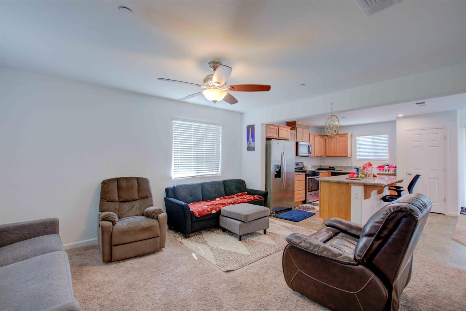 2045 Conadria Ave, Chowchilla, CA 93610