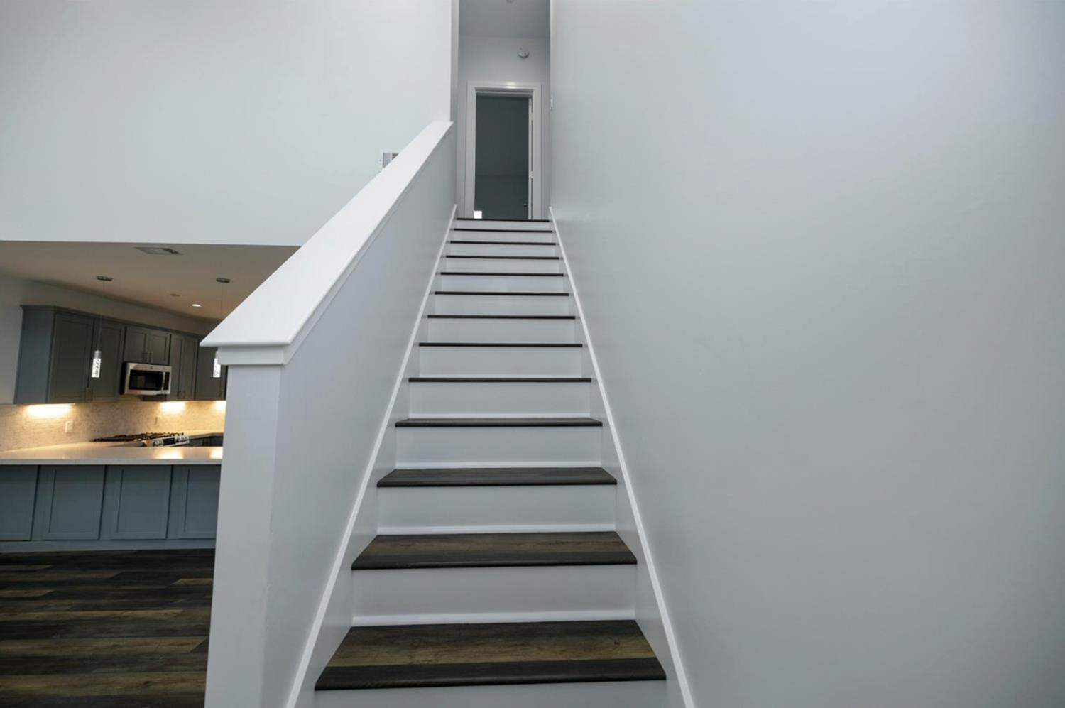 439 Coffee Rd, Modesto, CA 95355