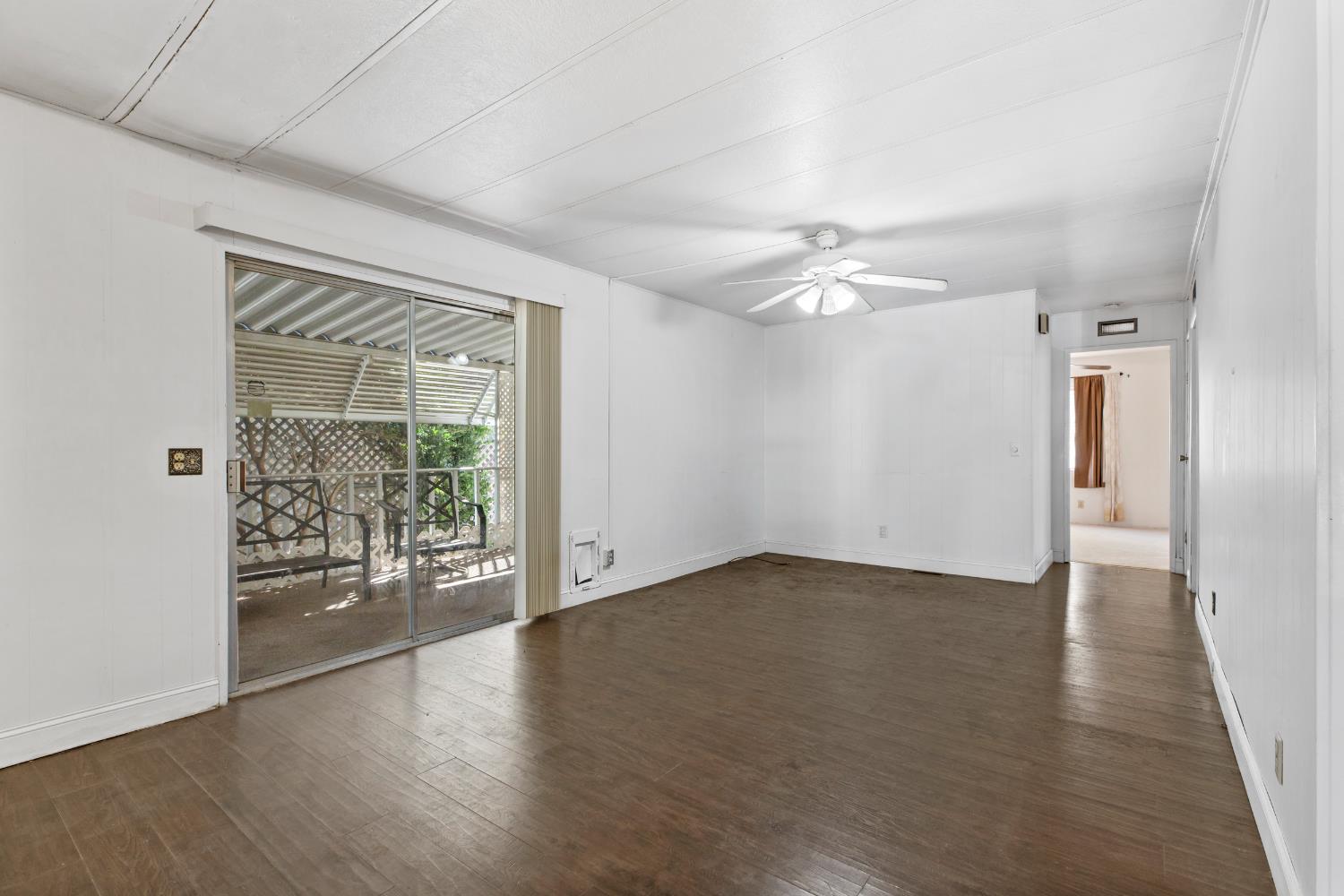 1200 S Carpenter Rd #18, Modesto, CA 95351