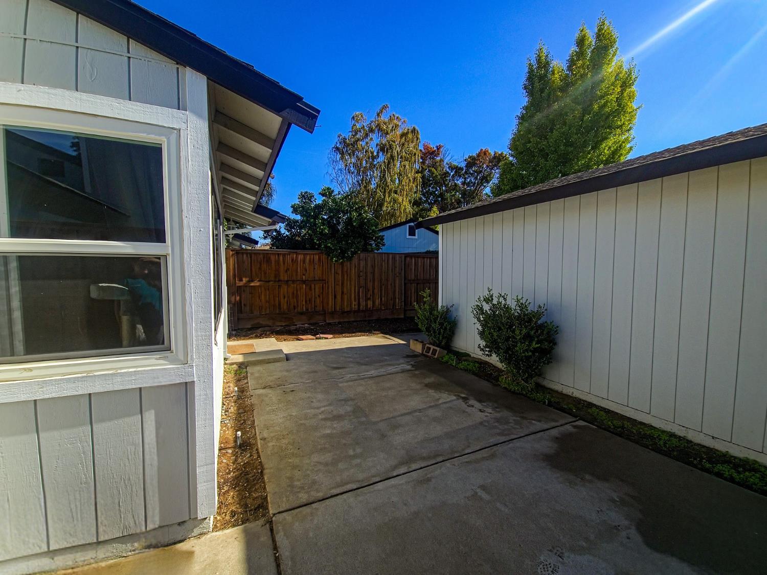 3400 Kingswood Dr #3, Modesto, CA 95355