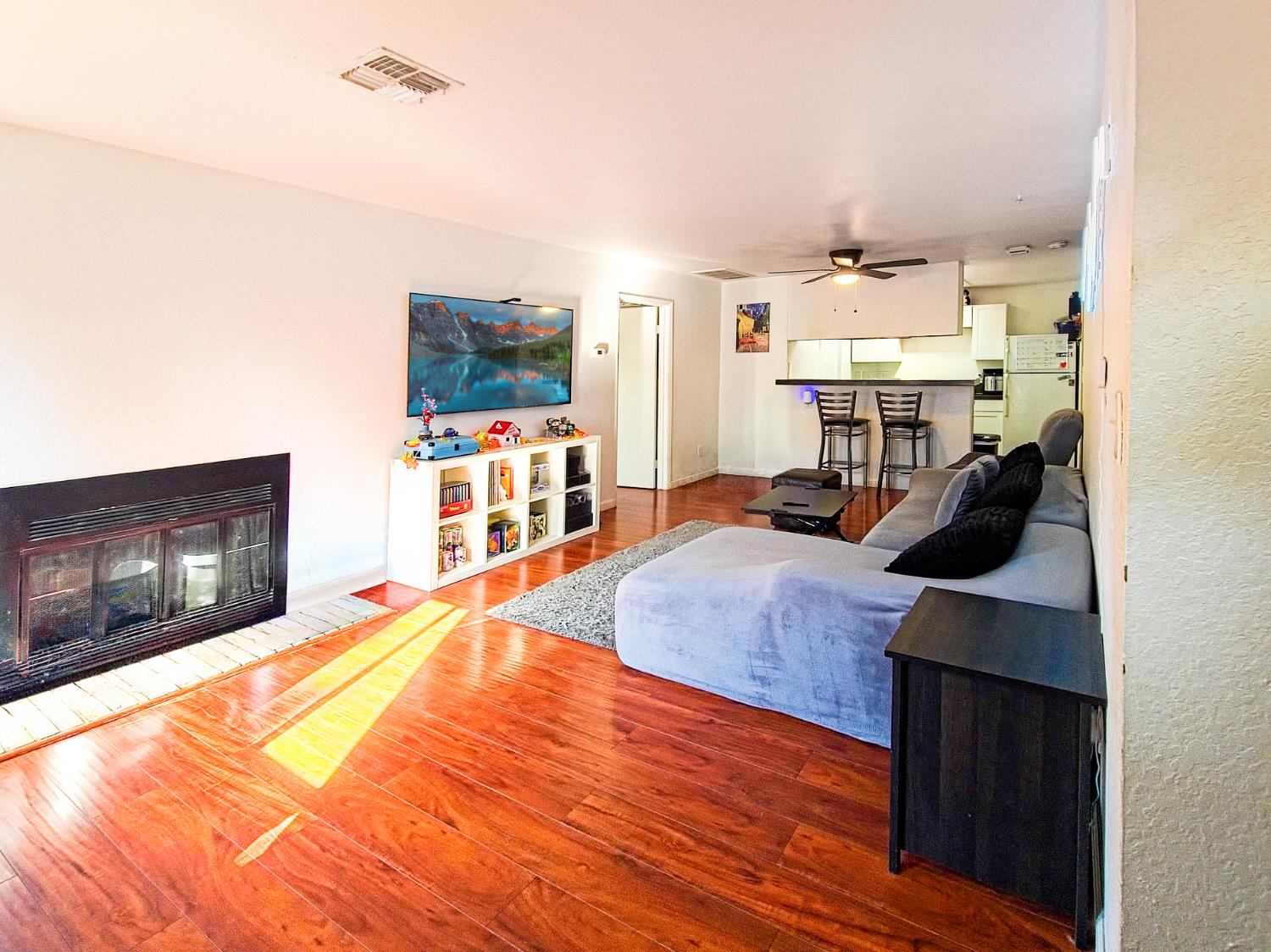 3400 Kingswood Dr #3, Modesto, CA 95355