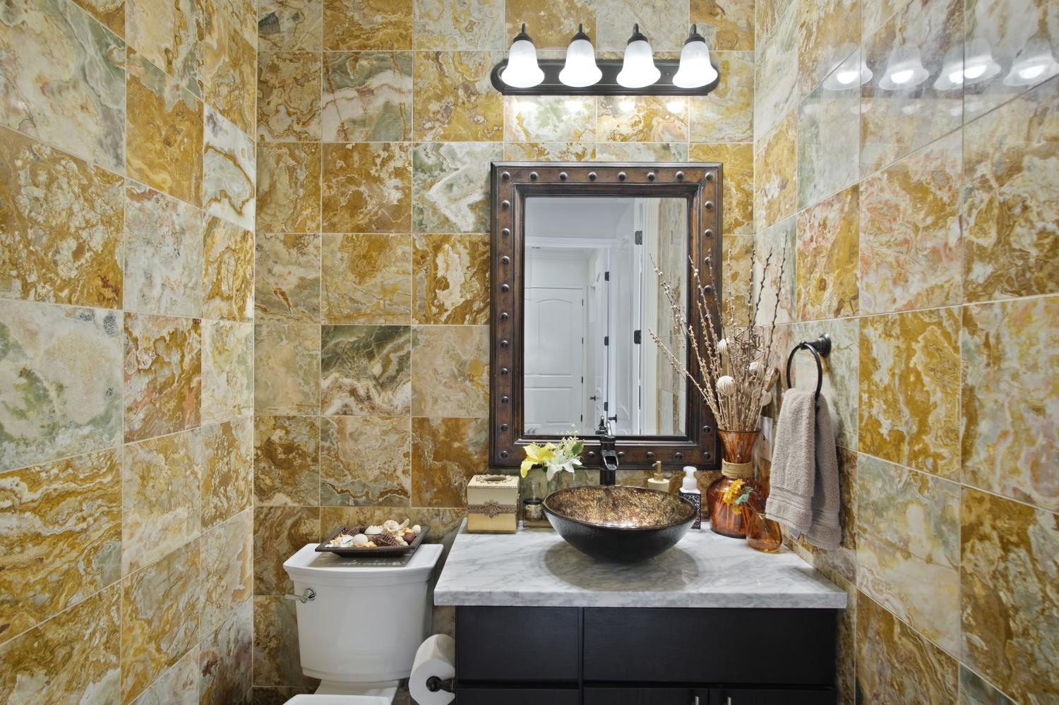 3205 Hillglen Ave, Modesto, CA 95355