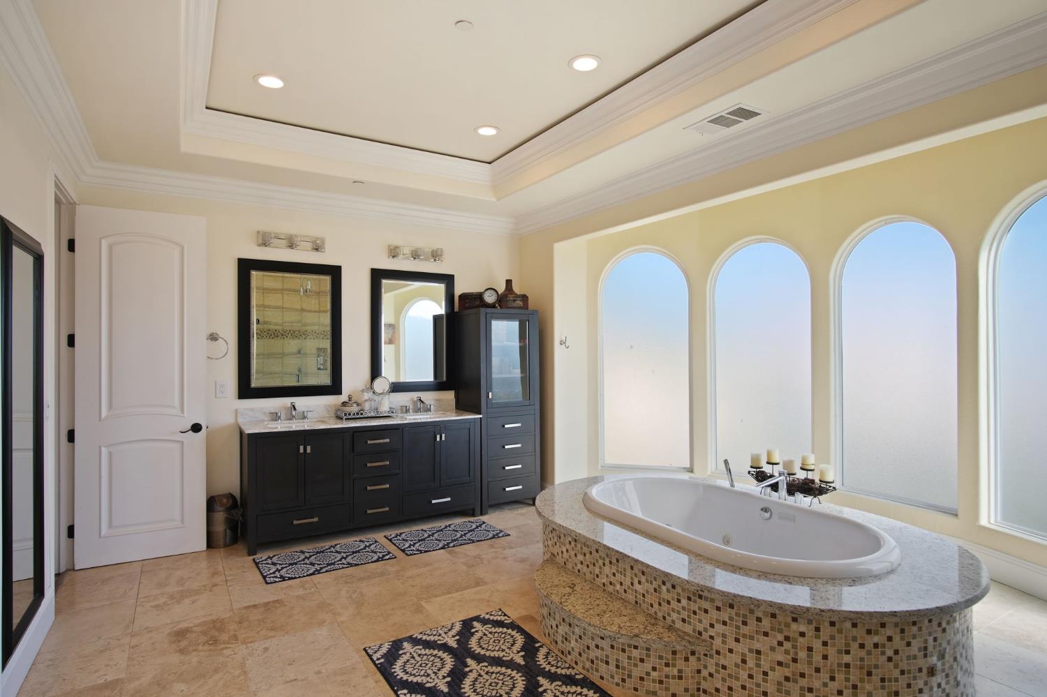 3205 Hillglen Ave, Modesto, CA 95355