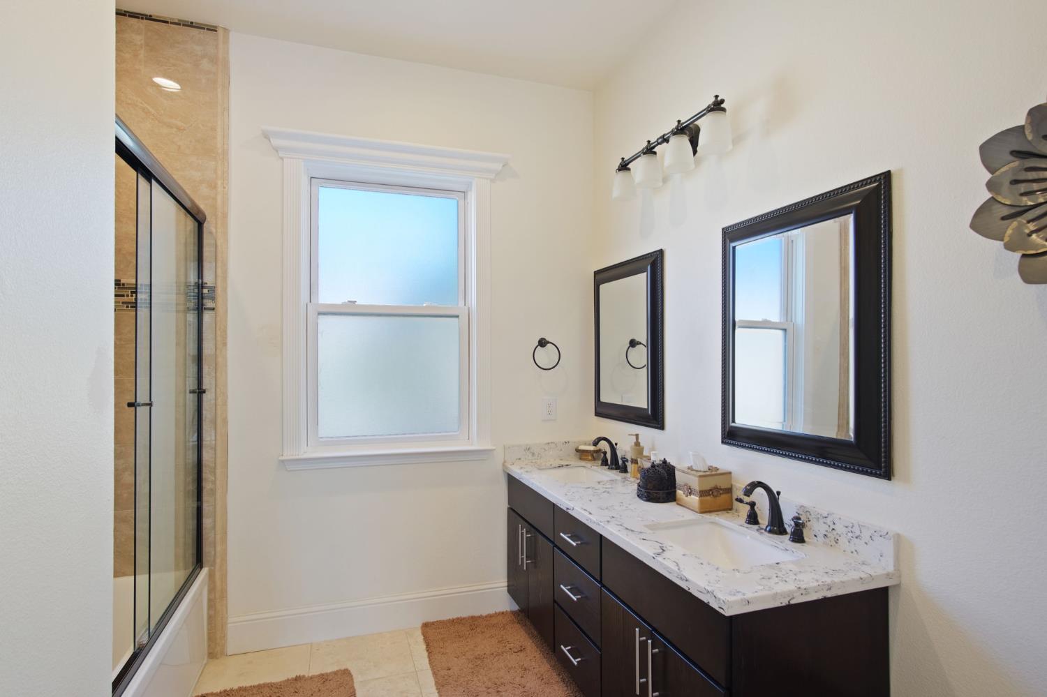 3205 Hillglen Ave, Modesto, CA 95355