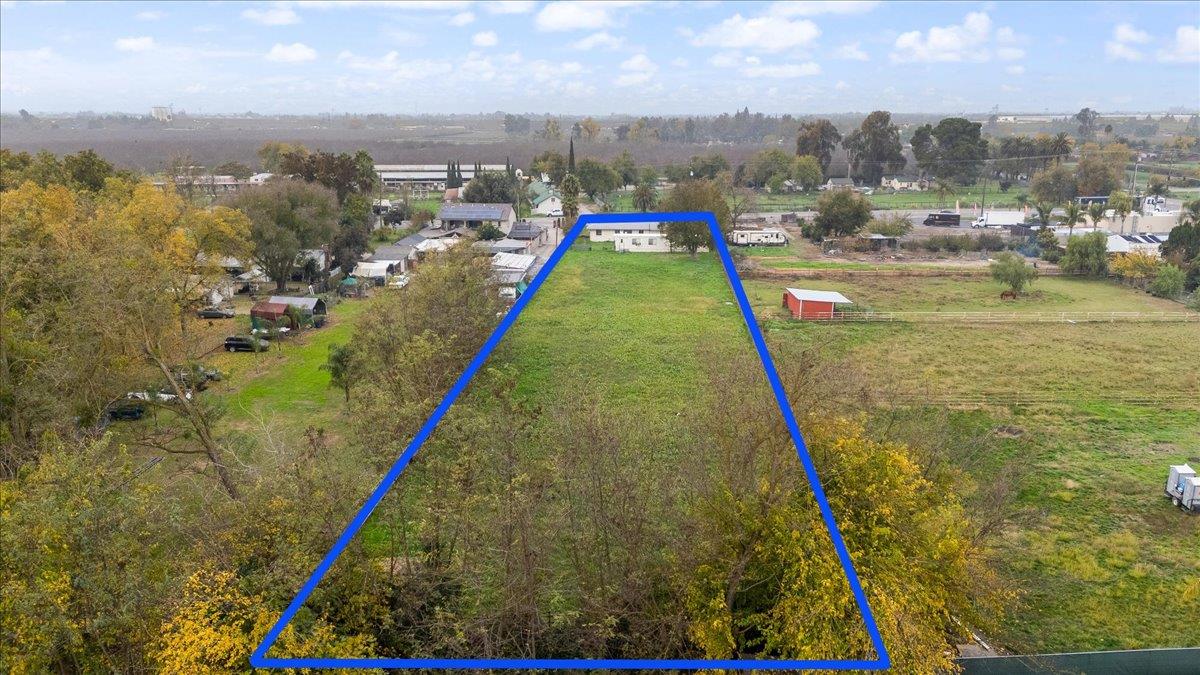 9688 S Airport Way, Manteca, CA 95336