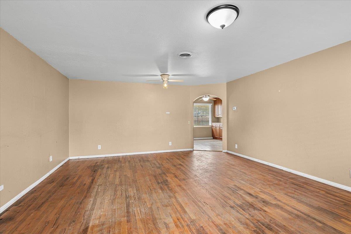 9688 S Airport Way, Manteca, CA 95336