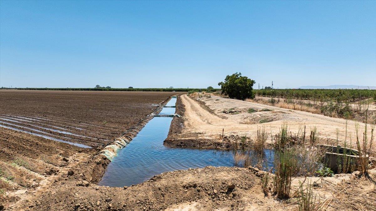 0 Schmidt Rd, Gustine, CA 95322