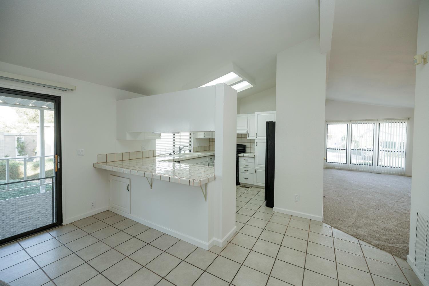 1500 Held #10, Modesto, CA 95355