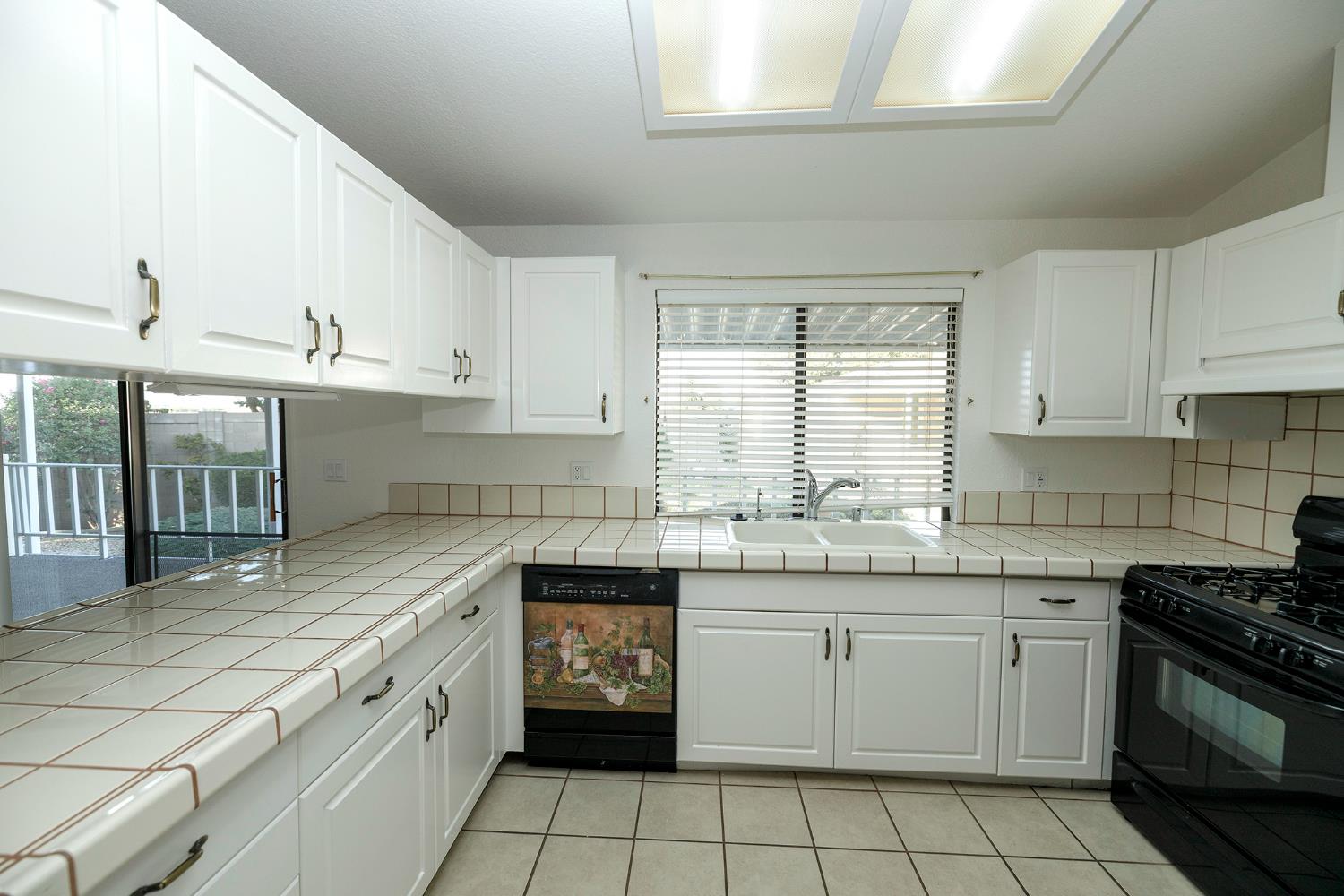 1500 Held #10, Modesto, CA 95355