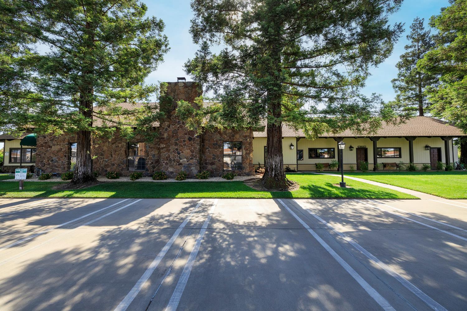 1500 Held #10, Modesto, CA 95355