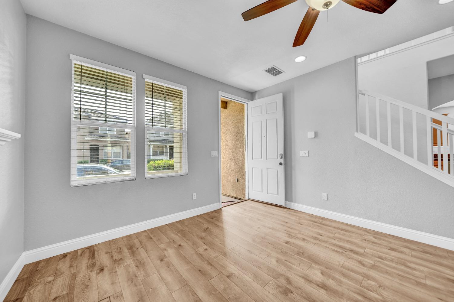 3857 Purple Finch Ln, Modesto, CA 95355