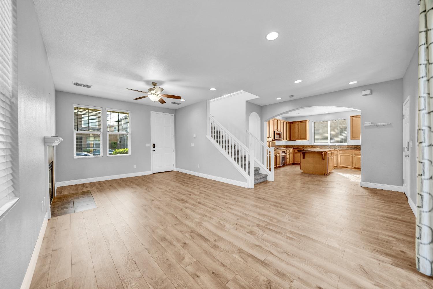 3857 Purple Finch Ln, Modesto, CA 95355