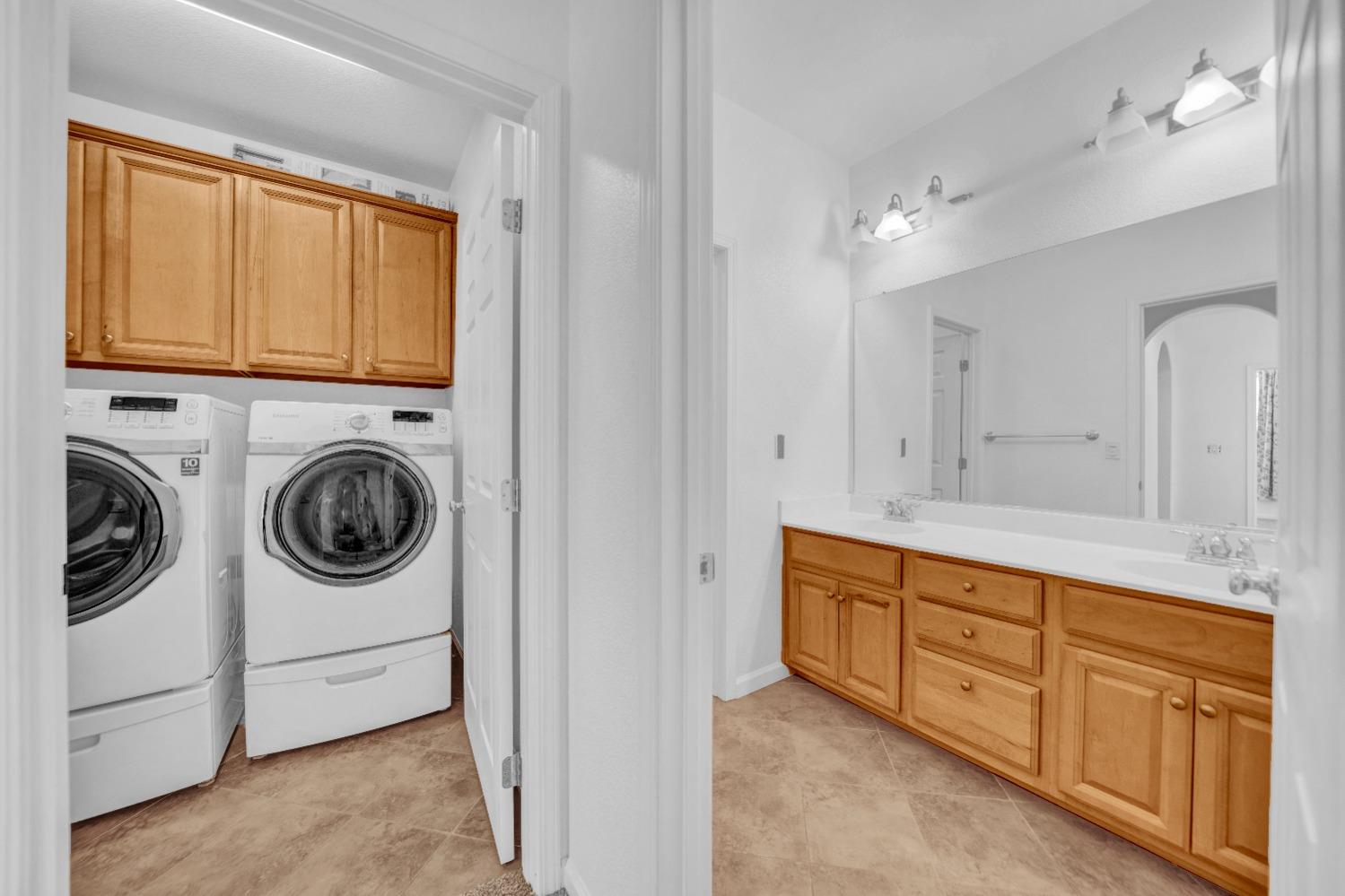 3857 Purple Finch Ln, Modesto, CA 95355