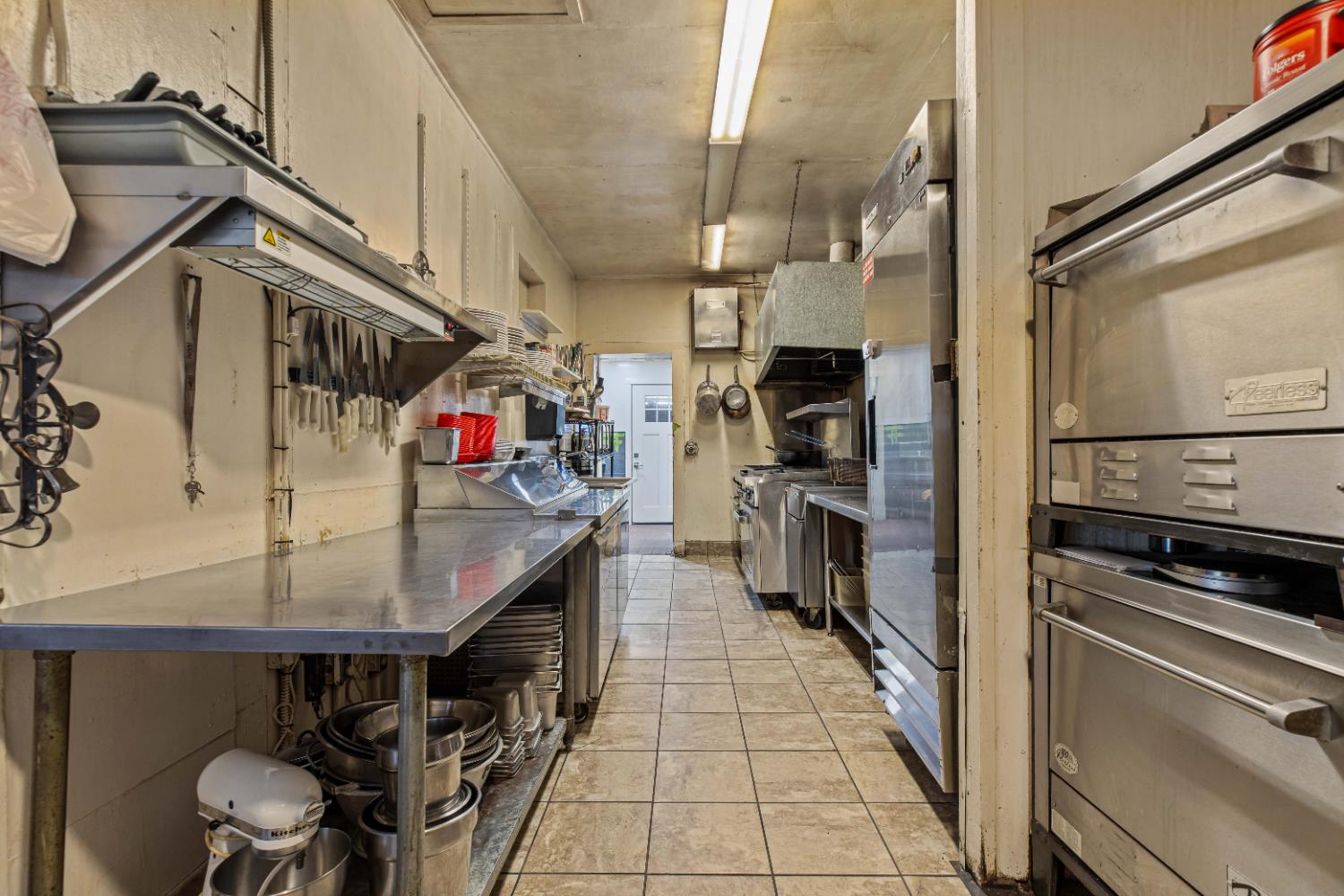 30042 30048 Yosemite Blvd, La Grange, CA 95329