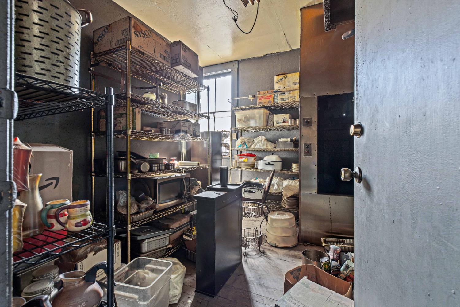 30042 30048 Yosemite Blvd, La Grange, CA 95329