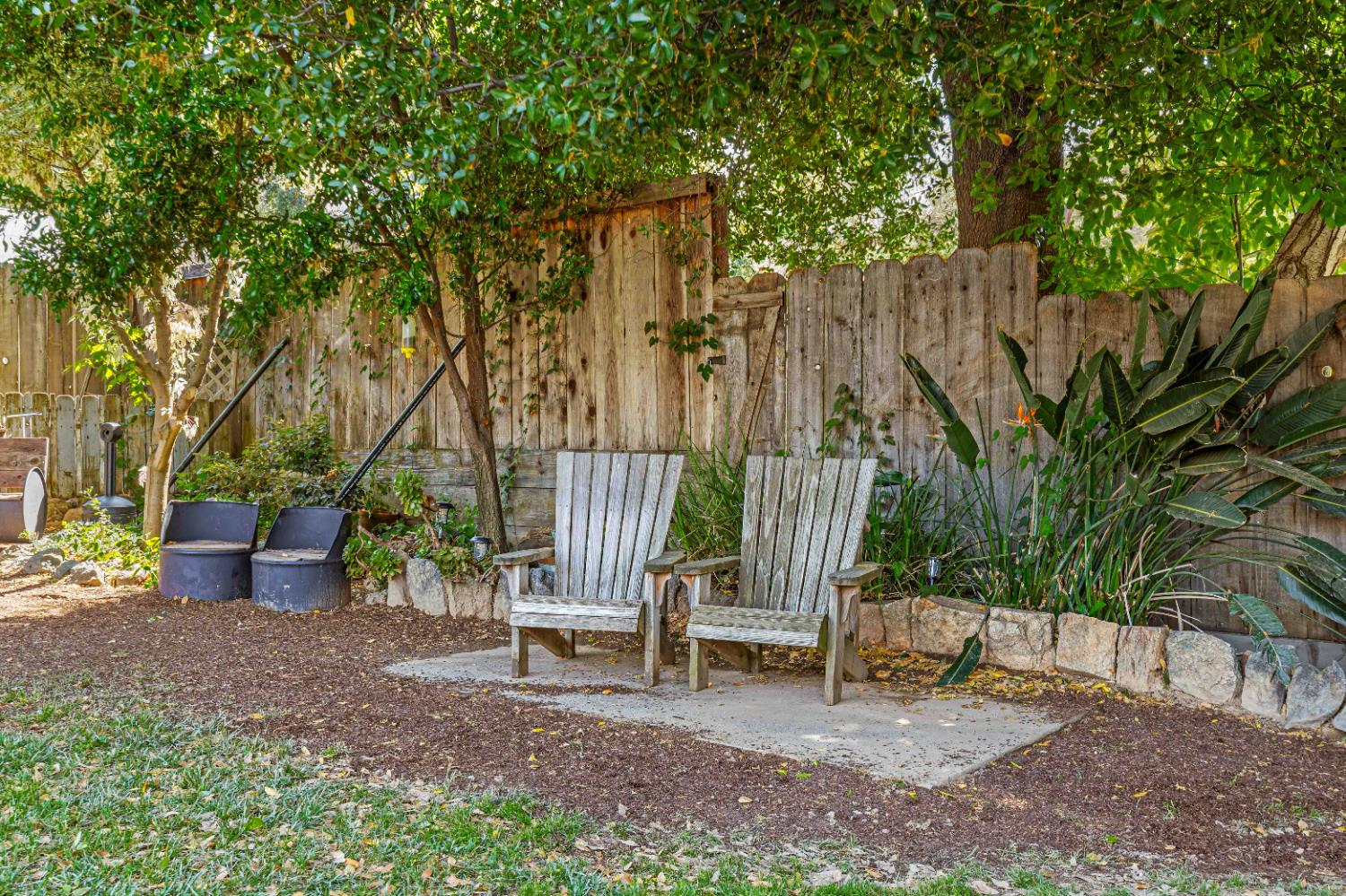 30042 30048 Yosemite Blvd, La Grange, CA 95329