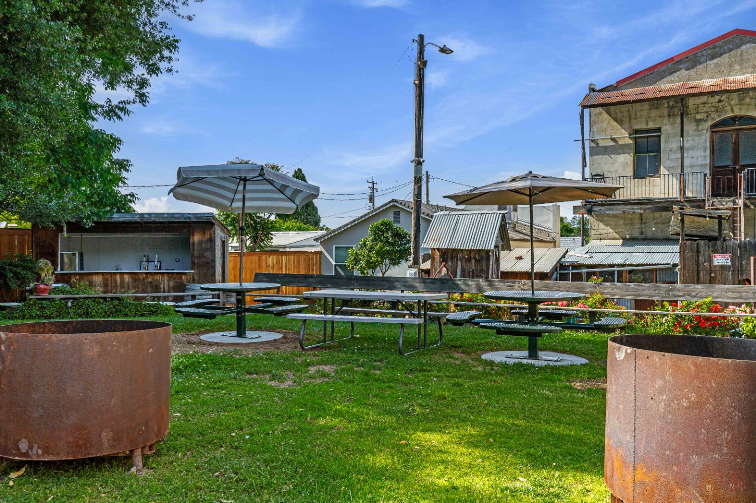 30042 30048 Yosemite Blvd, La Grange, CA 95329