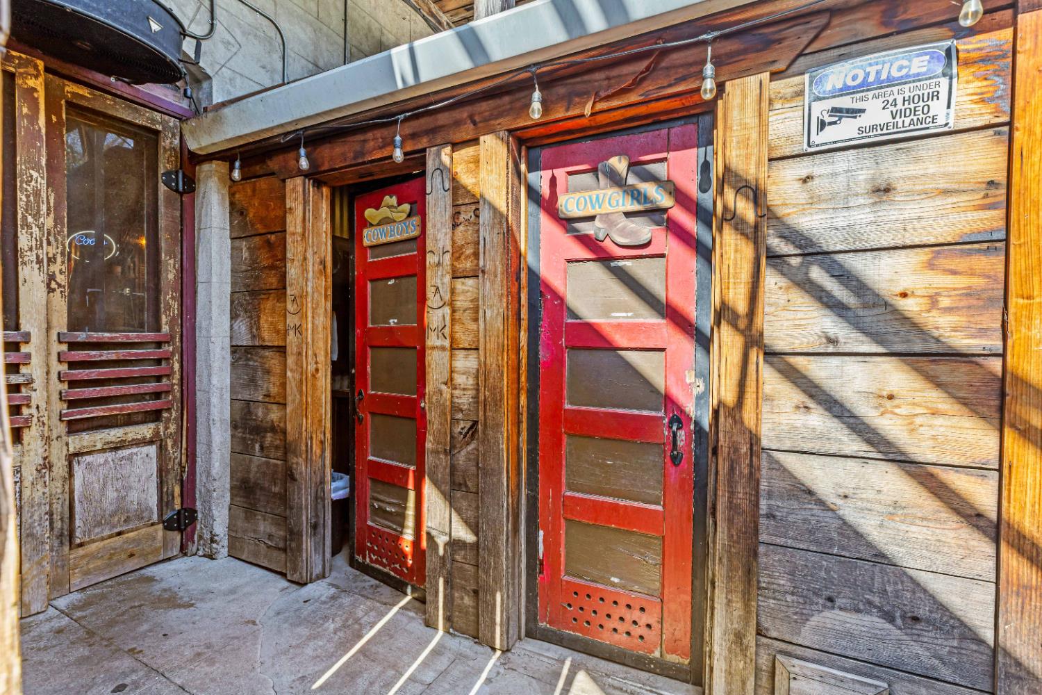 30042 30048 Yosemite Blvd, La Grange, CA 95329