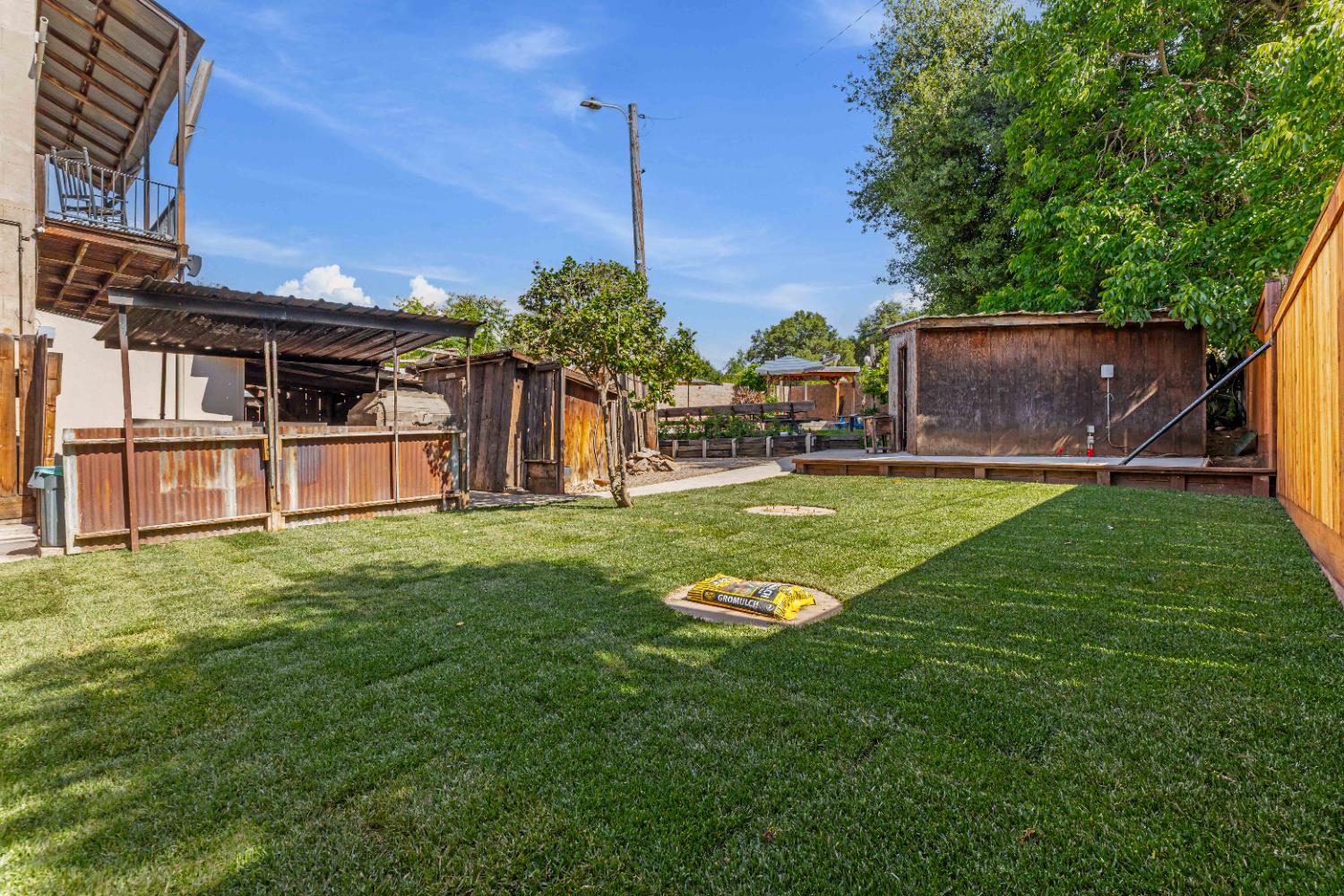 30042 30048 Yosemite Blvd, La Grange, CA 95329