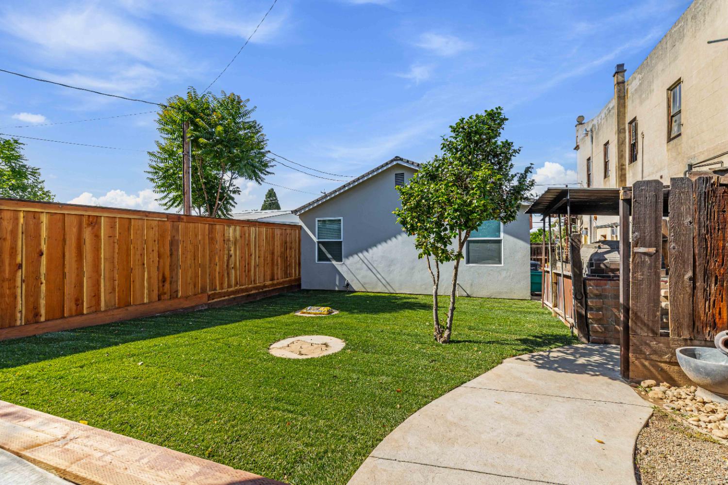 30042 30048 Yosemite Blvd, La Grange, CA 95329