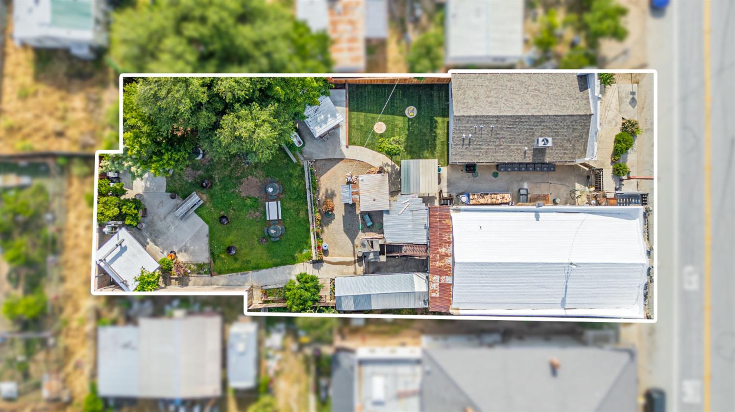 30042 30048 Yosemite Blvd, La Grange, CA 95329