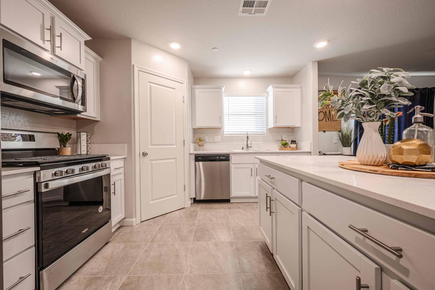 297 Sable St #86 AR, Merced, CA 95341