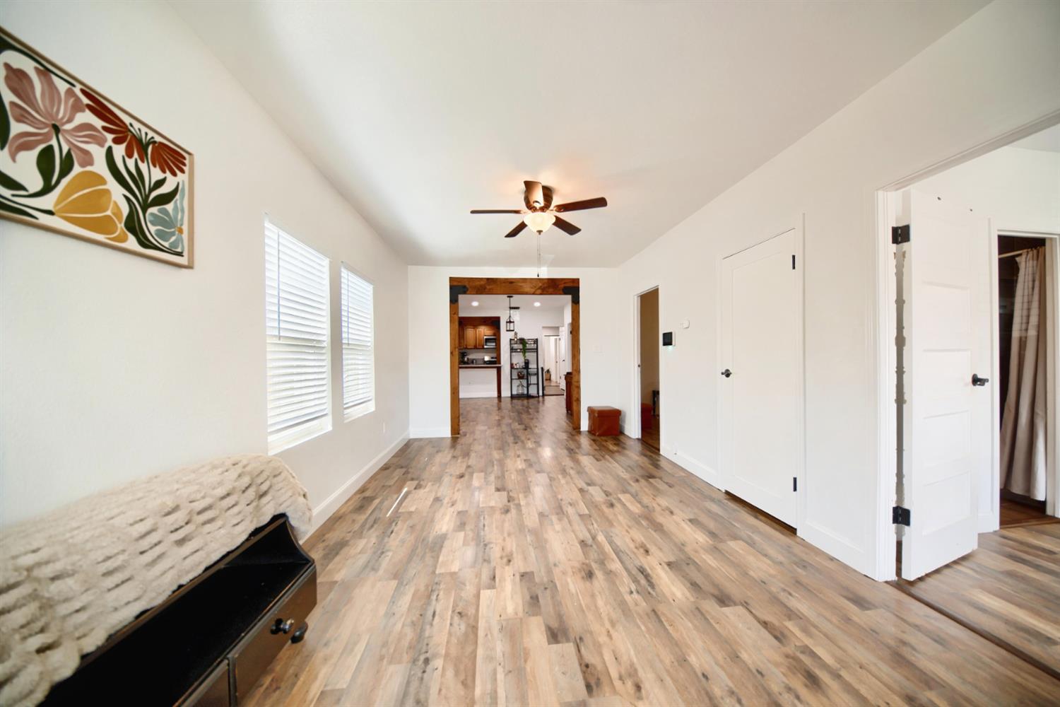 131 5th St, Gustine, CA 95322