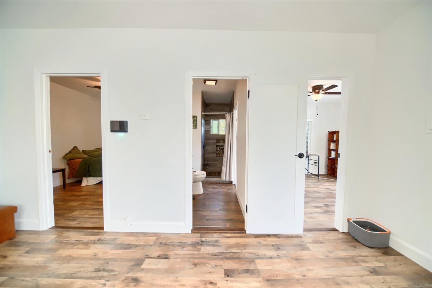 131 5th St, Gustine, CA 95322