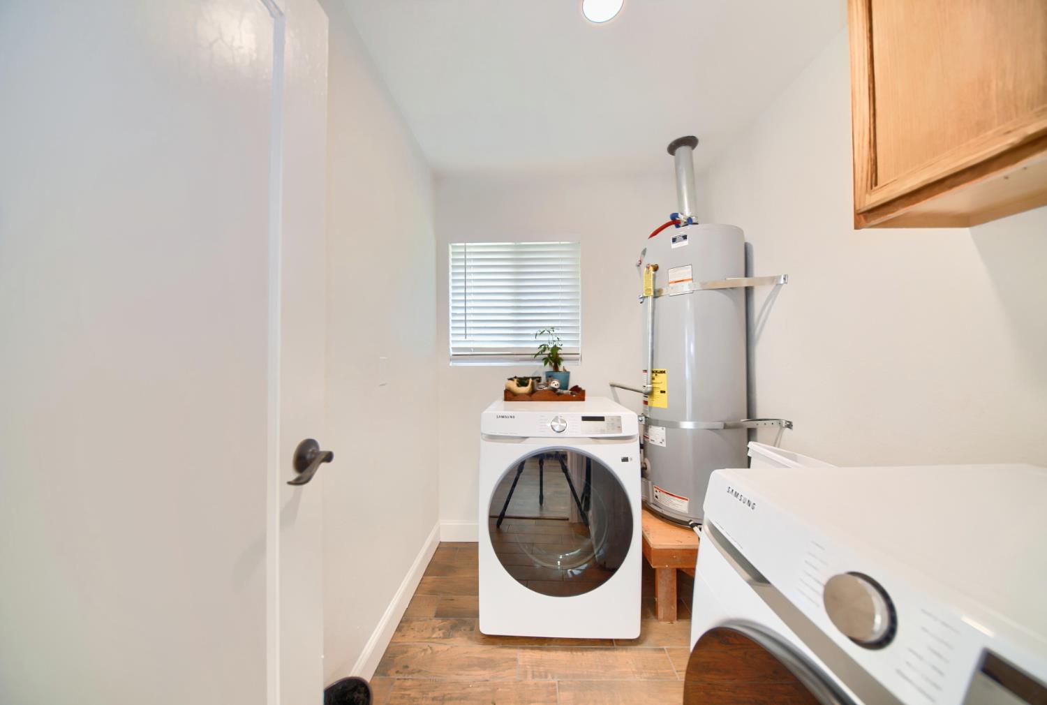 131 5th St, Gustine, CA 95322