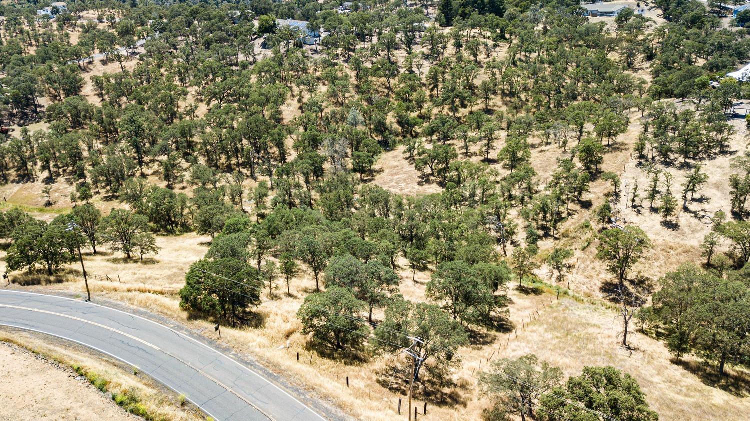 1405 Cheyenne Rd, Copperopolis, CA 95228