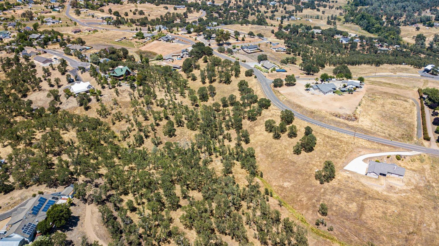 1375 Cheyenne Rd, Copperopolis, CA 95228