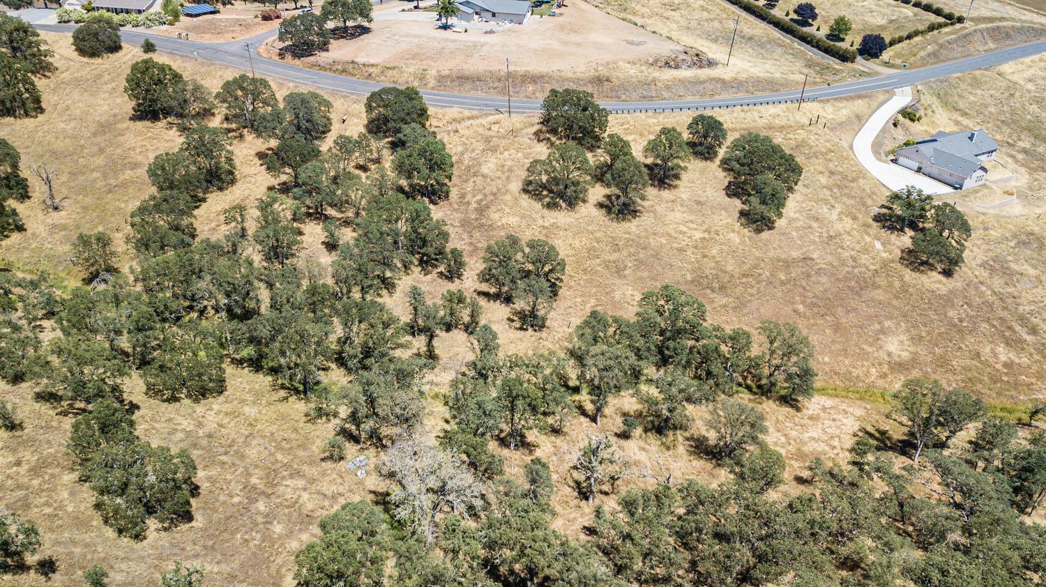 1375 Cheyenne Rd, Copperopolis, CA 95228