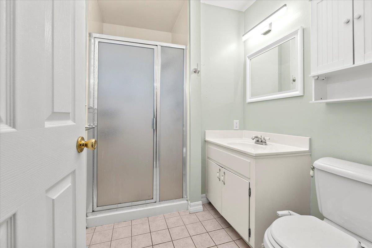 1515 Elizabeth, Escalon, CA 95320