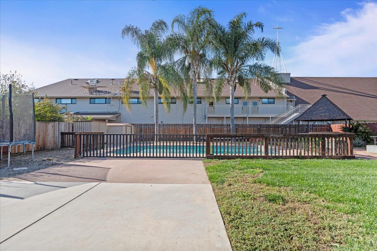 1515 Elizabeth, Escalon, CA 95320