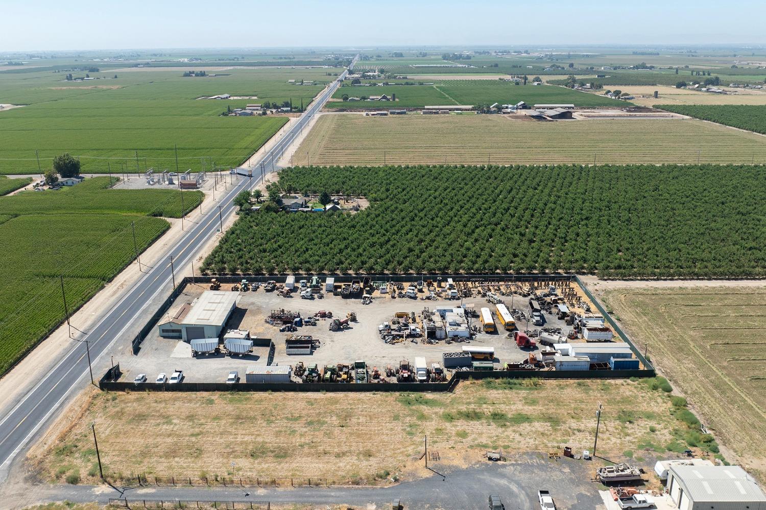 7831 Crows Landing Rd, Ceres, CA 95307