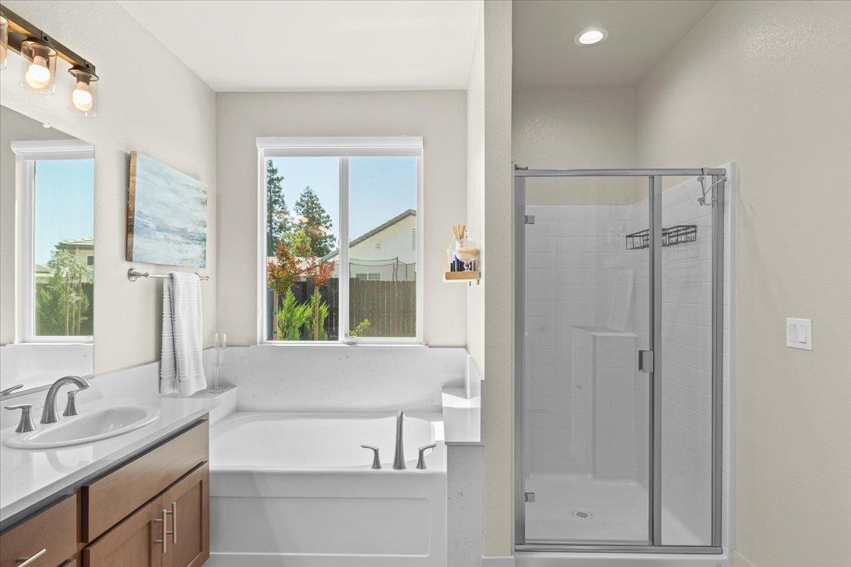 3715 N Berkeley Ave, Turlock, CA 95382