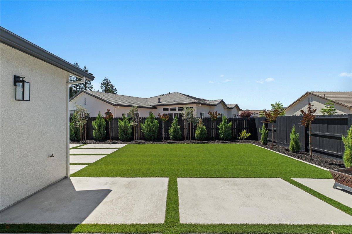 3715 N Berkeley Ave, Turlock, CA 95382