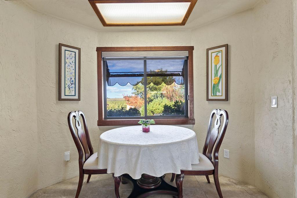 10722 Rawles Rd, Oakdale, CA 95361