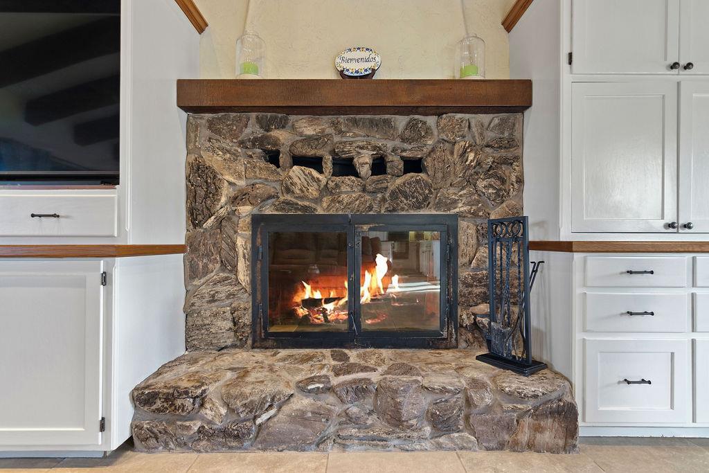 10722 Rawles Rd, Oakdale, CA 95361