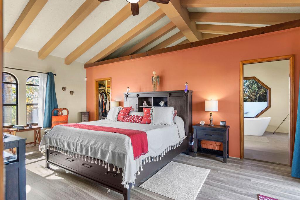 10722 Rawles Rd, Oakdale, CA 95361