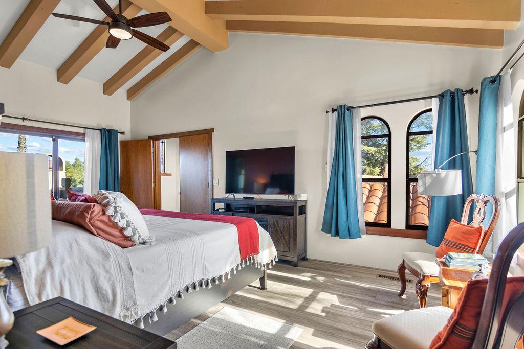 10722 Rawles Rd, Oakdale, CA 95361