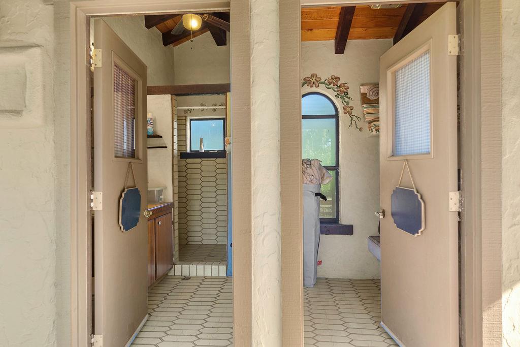 10722 Rawles Rd, Oakdale, CA 95361