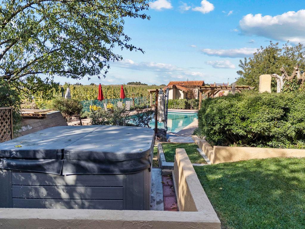 10722 Rawles Rd, Oakdale, CA 95361