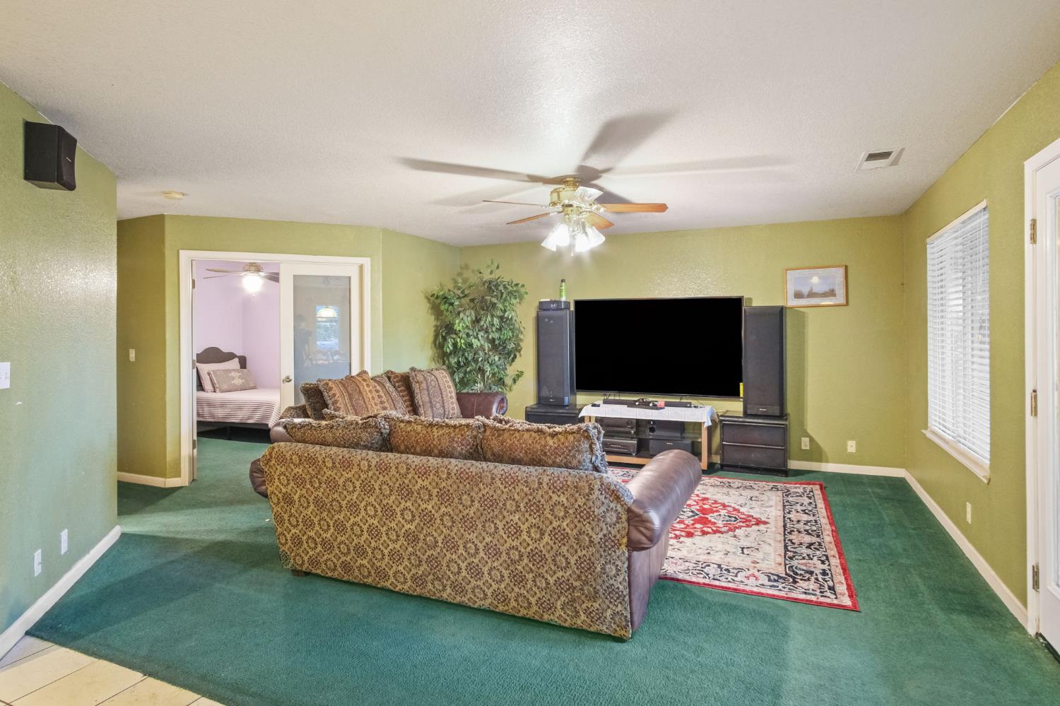 2805 Medinah Way, Modesto, CA 95355