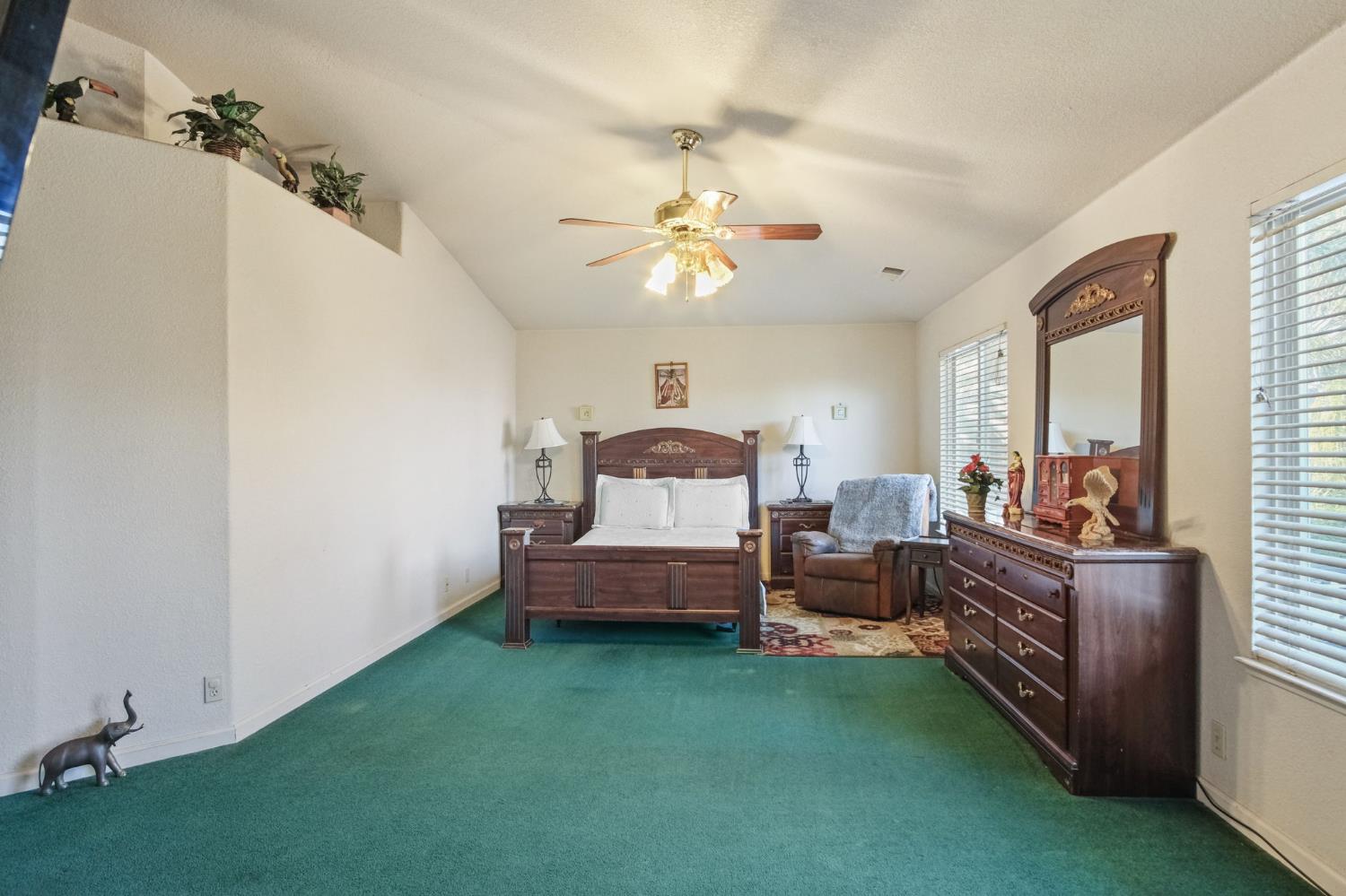 2805 Medinah Way, Modesto, CA 95355