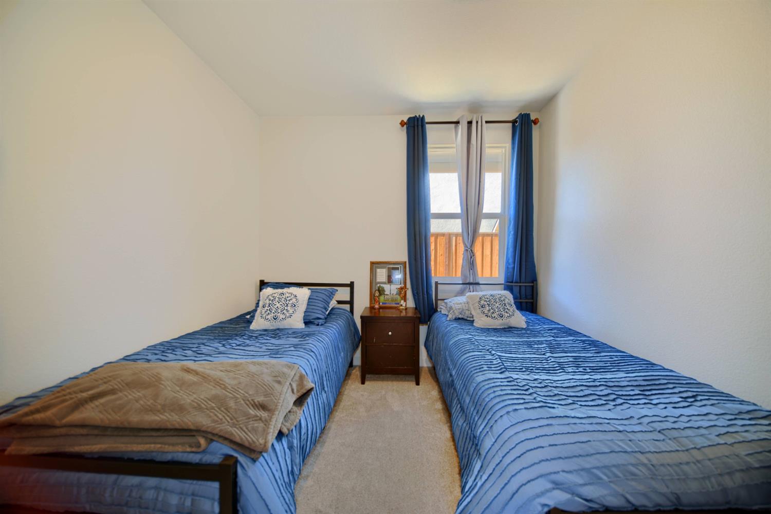 2132 Emerald Ranch Rd, Patterson, CA 95363