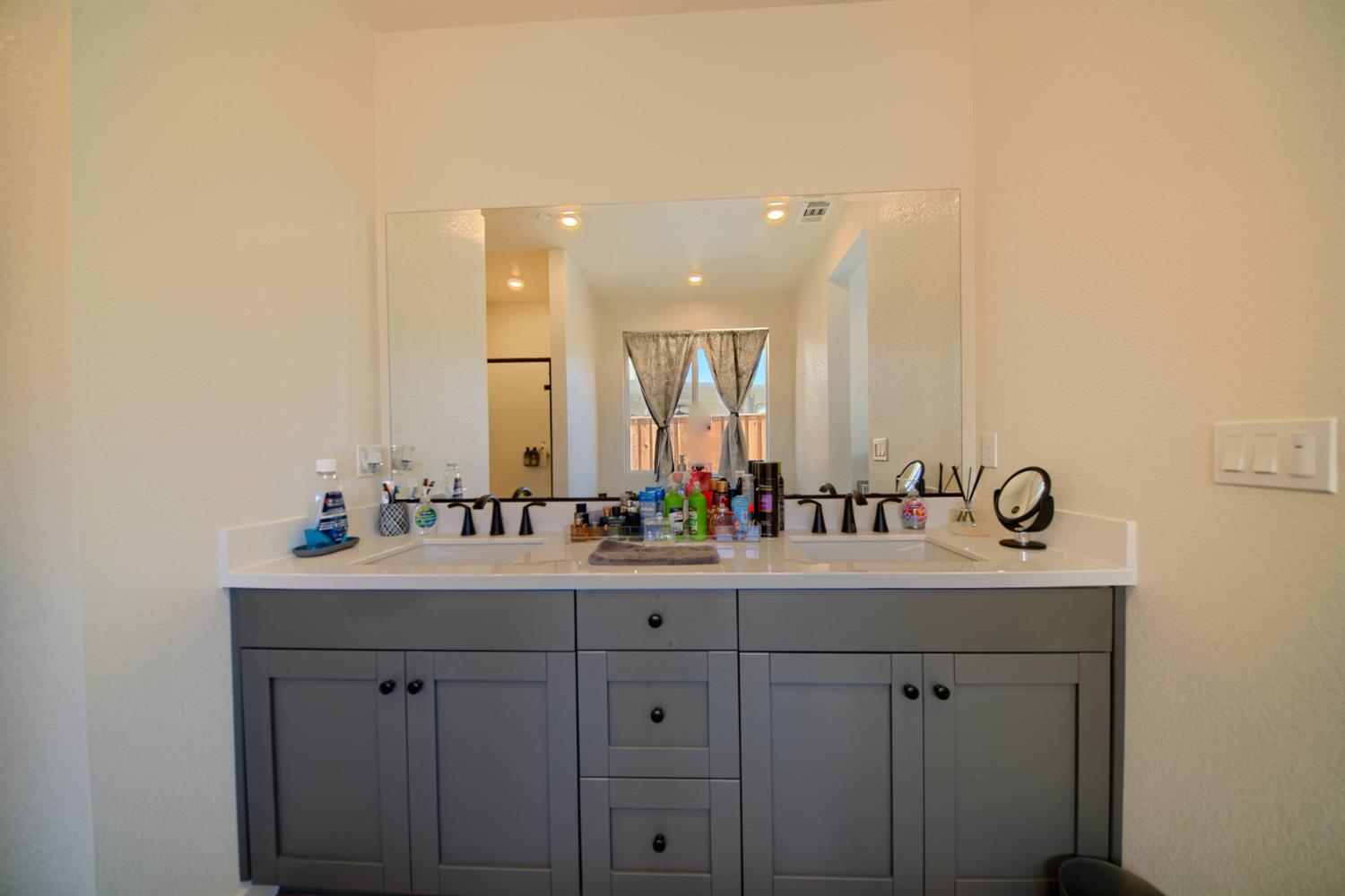 2132 Emerald Ranch Rd, Patterson, CA 95363