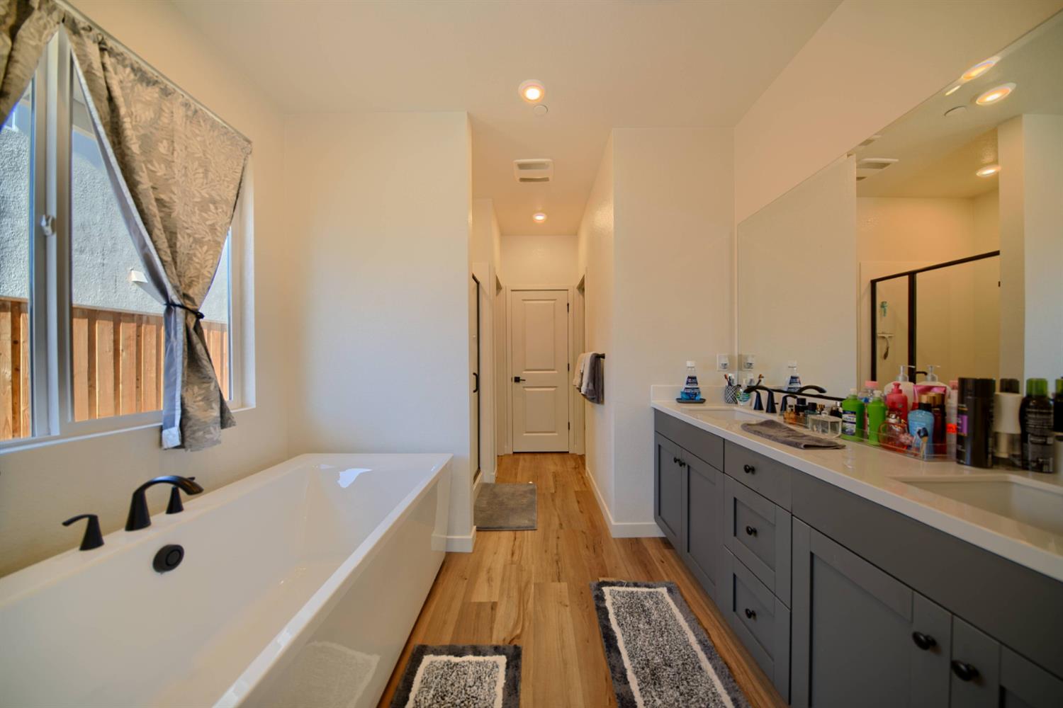 2132 Emerald Ranch Rd, Patterson, CA 95363